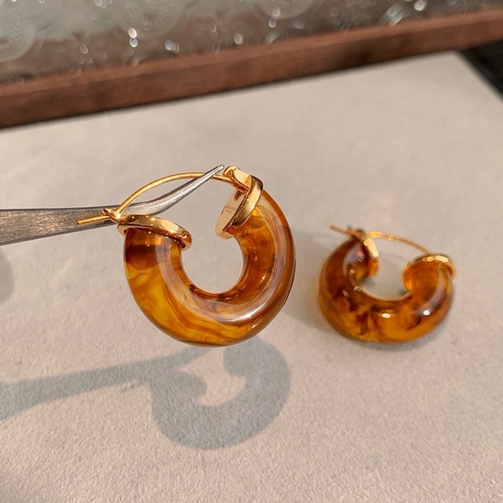 Gold plated Brown resin hoop earrings